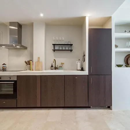 Apartment Fully Renovated Modern 2 Bedroom In Aloha Pueblo *