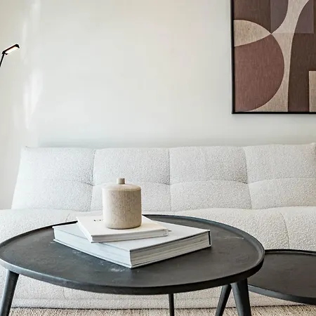 Apartment Fully Renovated Modern 2 Bedroom In Aloha Pueblo *
